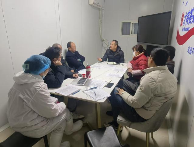 蔬菜團隊組織召開一場關(guān)于“提升蔬菜加工質(zhì)量”的專項會議