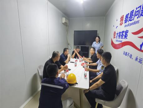 區(qū)應(yīng)急管理局前往隆鑫健達(dá)成開展安全執(zhí)法檢查工作